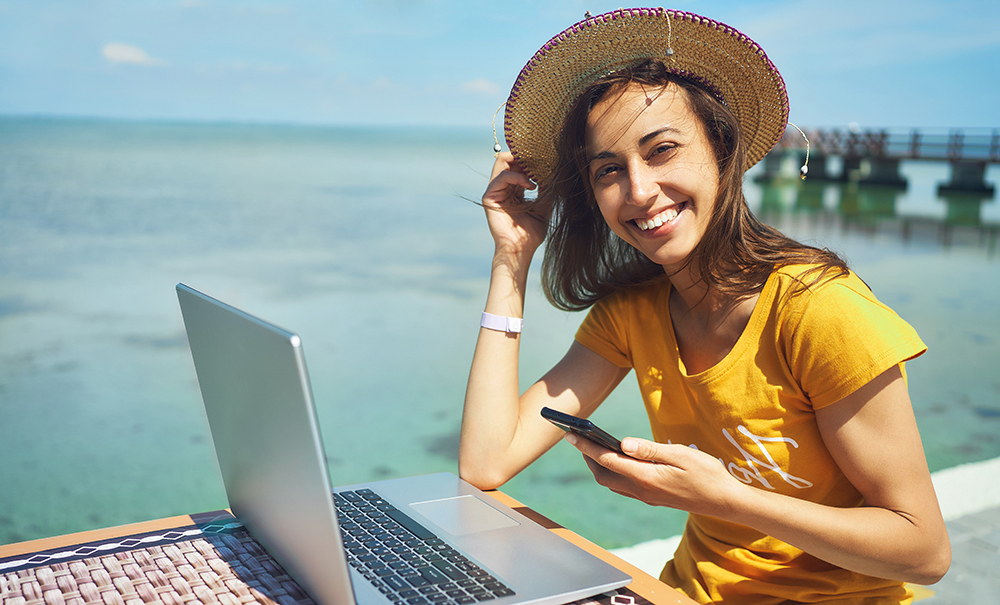 Voll flexibel: Die Online-Anmeldung zum Studium ist von überall aus möglich.
