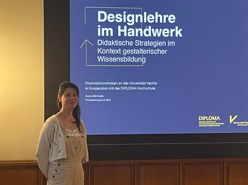 Karina Michaelis bei der Präsentation zum Zwischenstand ihrer Dissertation, im Haus des Handwerks in Berlin im Januar 2025.