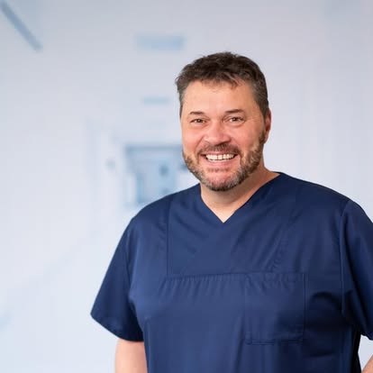 Ulrich Birkmann leitet u. a. die Abteilung für Dysphagiologie und die Schluckambulanz im St. Johannes Krankenhaus in Troisdorf-Sieglar.