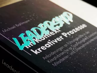 Cover der Masterarbeit von Michael Bahlmann mit dem Titel "Leadership"
