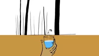 Eine Hand hält ein Glas Wasser auf einem Tisch, im Hintergrund stilisierte Bäume – als Sinnbild für die Bedeutung kleiner Rituale im Hochschulalltag. Eine Hand hält ein Glas Wasser auf einem Tisch, im Hintergrund stilisierte Bäume – als Sinnbild für die Bedeutung kleiner Rituale im Hochschulalltag.