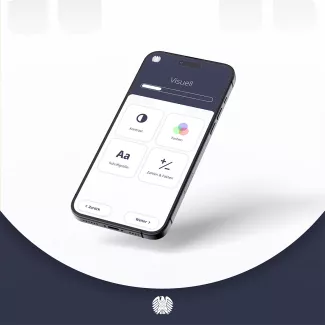 Smartphone mit App Ansicht liegend
