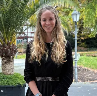 Absolventin Victoria Meyer